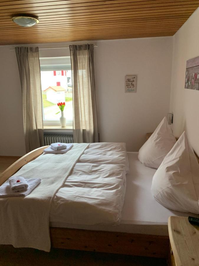 Pension Zur Sonnenalb Bed & Breakfast Sonnenbühl Екстериор снимка